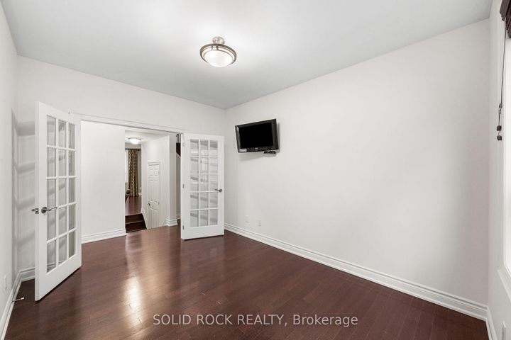 Photo 15 at 347 Bamburgh Way, Nepean (Cedargrove/Fraserdale), Ottawa