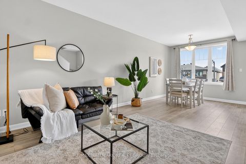 Photo 5 at 58 Teelin Circle, Nepean (Half Moon Bay), Ottawa