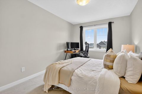 Photo 13 at 58 Teelin Circle, Nepean (Half Moon Bay), Ottawa
