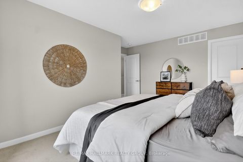 Photo 19 at 58 Teelin Circle, Nepean (Half Moon Bay), Ottawa