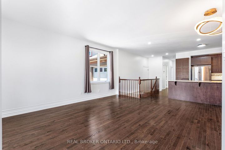 Photo 5 at 43 Claridge Drive, Nepean (Longfields), Ottawa