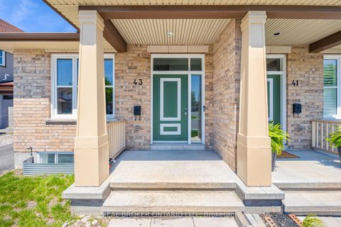 Photo 2 at 43 Claridge Drive, Nepean (Longfields), Ottawa