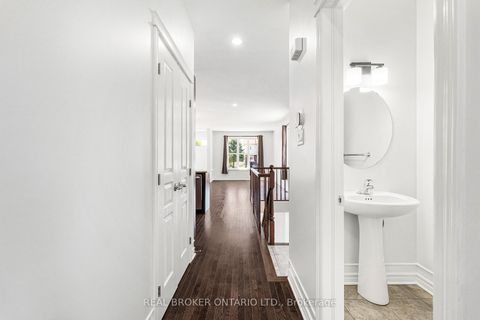 Photo 16 at 43 Claridge Drive, Nepean (Longfields), Ottawa