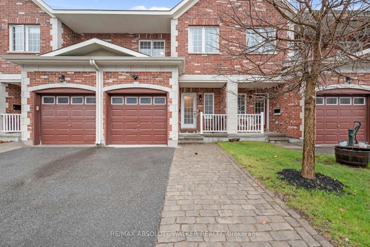 Photo 1 at 33 Dundalk Private, Nepean (Stonebridge), Ottawa