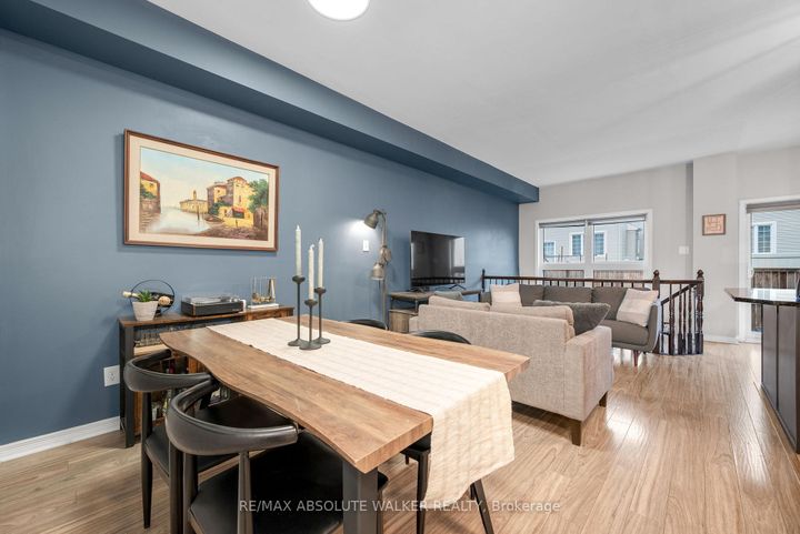 Photo 6 at 33 Dundalk Private, Nepean (Stonebridge), Ottawa