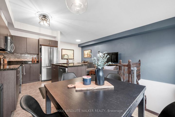 Photo 15 at 33 Dundalk Private, Nepean (Stonebridge), Ottawa