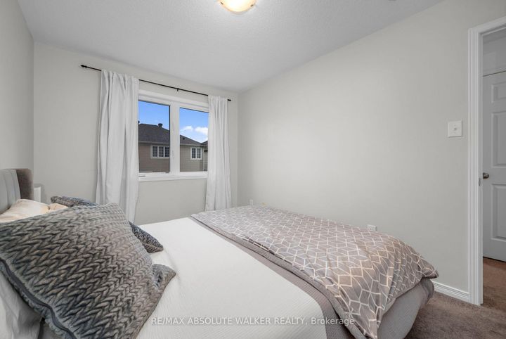 Photo 22 at 33 Dundalk Private, Nepean (Stonebridge), Ottawa