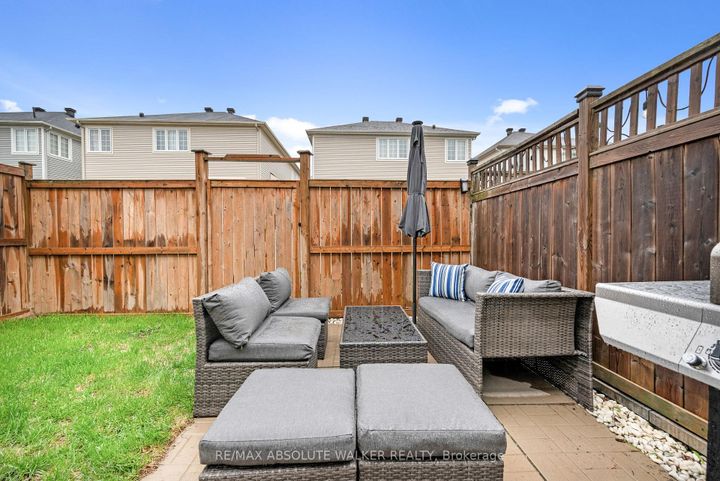 Photo 29 at 33 Dundalk Private, Nepean (Stonebridge), Ottawa