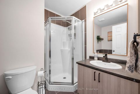 Photo 19 at 33 Dundalk Private, Nepean (Stonebridge), Ottawa