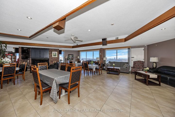 Photo 24 at 707 - 20 Chesterton Drive, Nepean (Borden Farm/Stewart Farm/Carleton Heights/Parkwood Hills), Ottawa