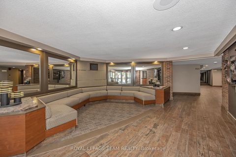 Photo 4 at 707 - 20 Chesterton Drive, Nepean (Borden Farm/Stewart Farm/Carleton Heights/Parkwood Hills), Ottawa