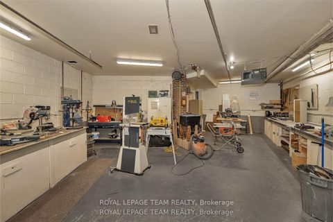 Photo 34 at 707 - 20 Chesterton Drive, Nepean (Borden Farm/Stewart Farm/Carleton Heights/Parkwood Hills), Ottawa