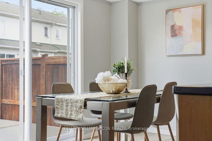 Photo 18 at 90 Sunvale Way, Nepean (Barrhaven East), Ottawa