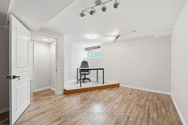 Photo 41 at 90 Sunvale Way, Nepean (Barrhaven East), Ottawa