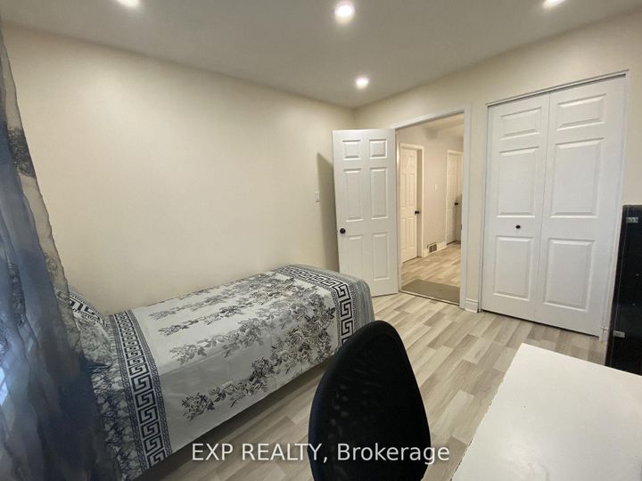 Photo 19 at 29 - 415 Kintyre Private, Nepean (Carleton Square), Ottawa