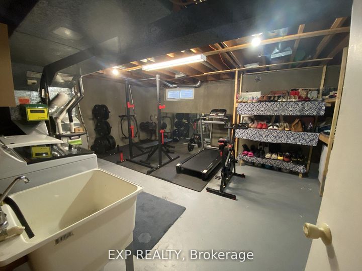 Photo 34 at 29 - 415 Kintyre Private, Nepean (Carleton Square), Ottawa