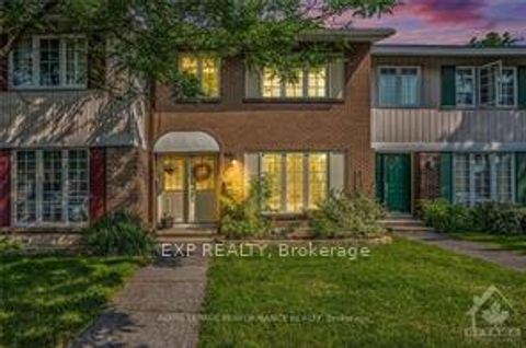 Photo 0 at 29 - 415 Kintyre Private, Nepean (Carleton Square), Ottawa