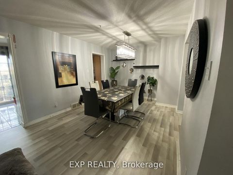 Photo 6 at 29 - 415 Kintyre Private, Nepean (Carleton Square), Ottawa