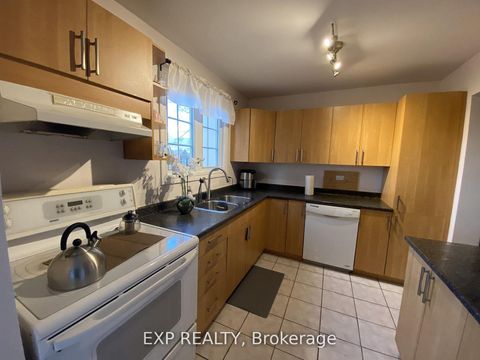 Photo 25 at 29 - 415 Kintyre Private, Nepean (Carleton Square), Ottawa