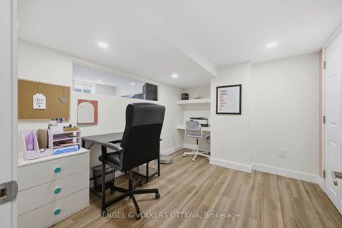 Photo 24 at 139 Switch Grass Crescent, Nepean (Half Moon Bay), Ottawa