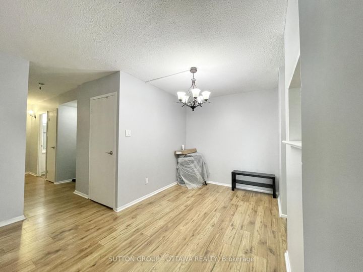 Photo 8 at 704 - 900 Dynes Road, Nepean (Carleton Square), Ottawa