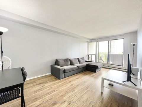 Photo 4 at 704 - 900 Dynes Road, Nepean (Carleton Square), Ottawa