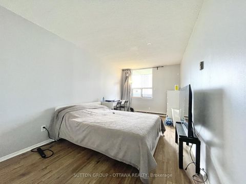 Photo 14 at 704 - 900 Dynes Road, Nepean (Carleton Square), Ottawa