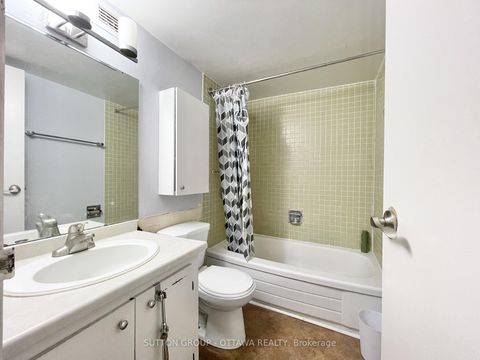 Photo 16 at 704 - 900 Dynes Road, Nepean (Carleton Square), Ottawa