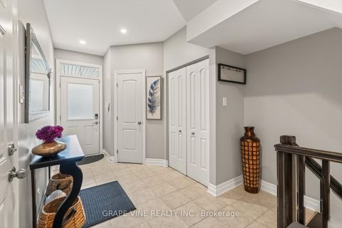Photo 3 at 112 Hawkshaw Crescent, Nepean (Cedargrove/Fraserdale), Ottawa