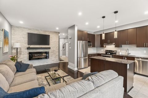 Photo 12 at 112 Hawkshaw Crescent, Nepean (Cedargrove/Fraserdale), Ottawa