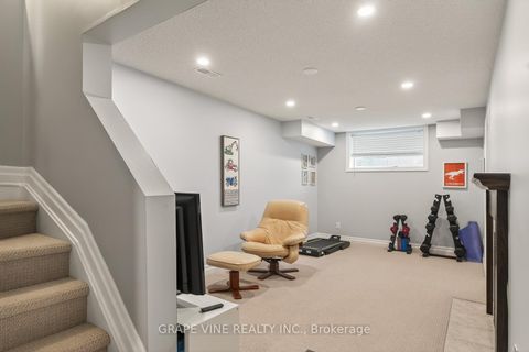 Photo 27 at 112 Hawkshaw Crescent, Nepean (Cedargrove/Fraserdale), Ottawa