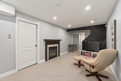Photo 28 at 112 Hawkshaw Crescent, Nepean (Cedargrove/Fraserdale), Ottawa