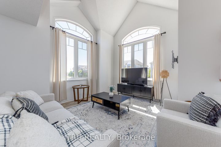 Photo 5 at 10 - 272 Keltie Private, Nepean (Longfields), Ottawa