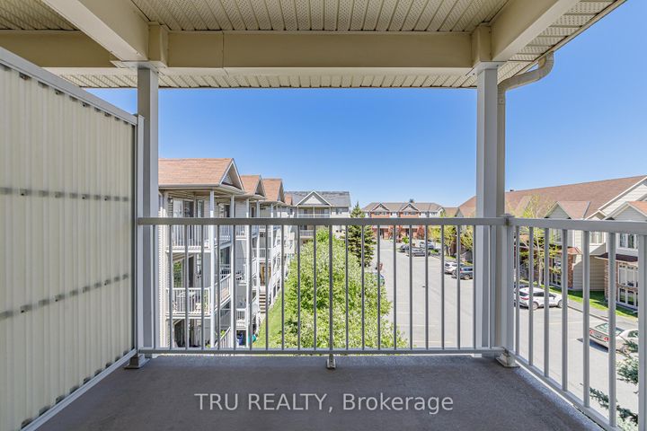 Photo 30 at 10 - 272 Keltie Private, Nepean (Longfields), Ottawa