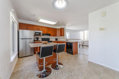Photo 9 at 10 - 272 Keltie Private, Nepean (Longfields), Ottawa