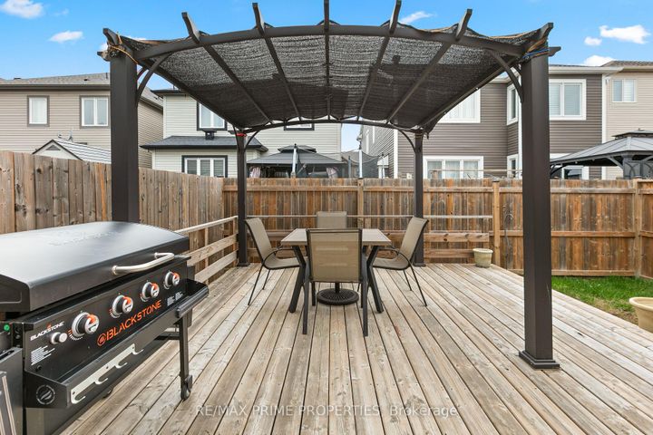 Photo 36 at 942 Kilbirnie Drive, Nepean (Half Moon Bay), Ottawa