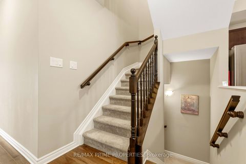 Photo 16 at 942 Kilbirnie Drive, Nepean (Half Moon Bay), Ottawa