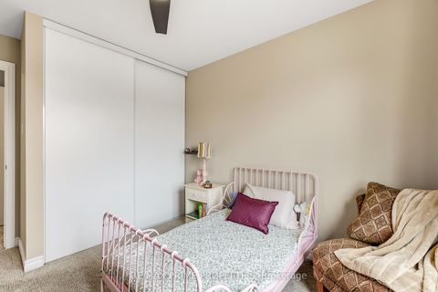 Photo 22 at 942 Kilbirnie Drive, Nepean (Half Moon Bay), Ottawa