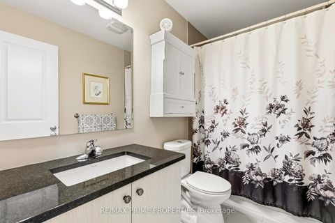 Photo 24 at 942 Kilbirnie Drive, Nepean (Half Moon Bay), Ottawa
