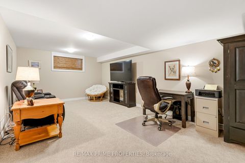 Photo 28 at 942 Kilbirnie Drive, Nepean (Half Moon Bay), Ottawa