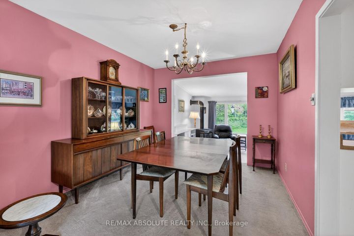 Photo 10 at 59 Evergreen Drive, Nepean (Lynwood Village), Ottawa