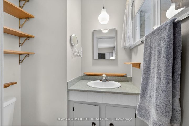 Photo 28 at 59 Evergreen Drive, Nepean (Lynwood Village), Ottawa