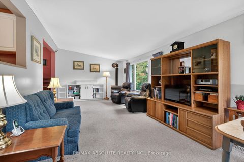 Photo 15 at 59 Evergreen Drive, Nepean (Lynwood Village), Ottawa