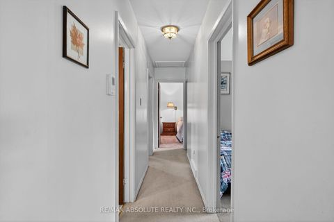 Photo 23 at 59 Evergreen Drive, Nepean (Lynwood Village), Ottawa