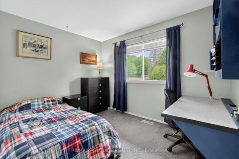 Photo 32 at 59 Evergreen Drive, Nepean (Lynwood Village), Ottawa