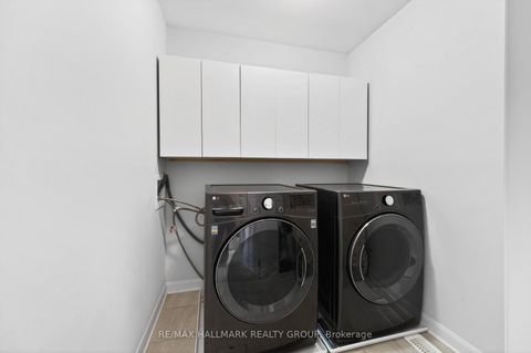 Photo 22 at 562 Clemency Crescent, Nepean (Heritage Park), Ottawa
