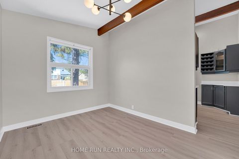 Photo 16 at 1259 Meadowlands Drive E, Nepean (City View/Skyline/Fisher Heights/Parkwood Hills), Ottawa