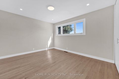 Photo 25 at 1259 Meadowlands Drive E, Nepean (City View/Skyline/Fisher Heights/Parkwood Hills), Ottawa