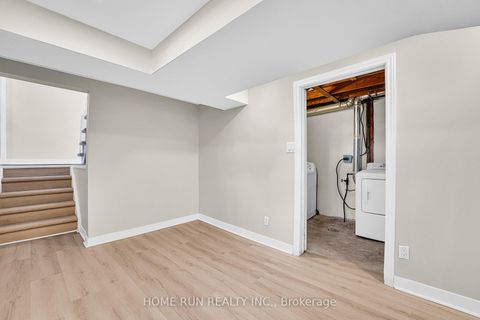Photo 36 at 1259 Meadowlands Drive E, Nepean (City View/Skyline/Fisher Heights/Parkwood Hills), Ottawa