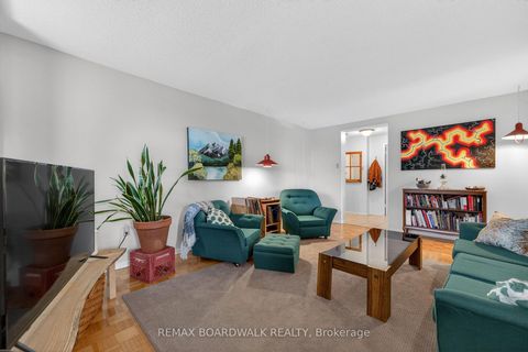 Photo 5 at 308 - 1356 Meadowlands Drive E, Nepean (Borden Farm/Stewart Farm/Carleton Heights/Parkwood Hills), Ottawa